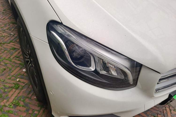 Used Mercedes-Benz GLC 2018 Facelifted GLC 260 4MATIC Dynamic Edition