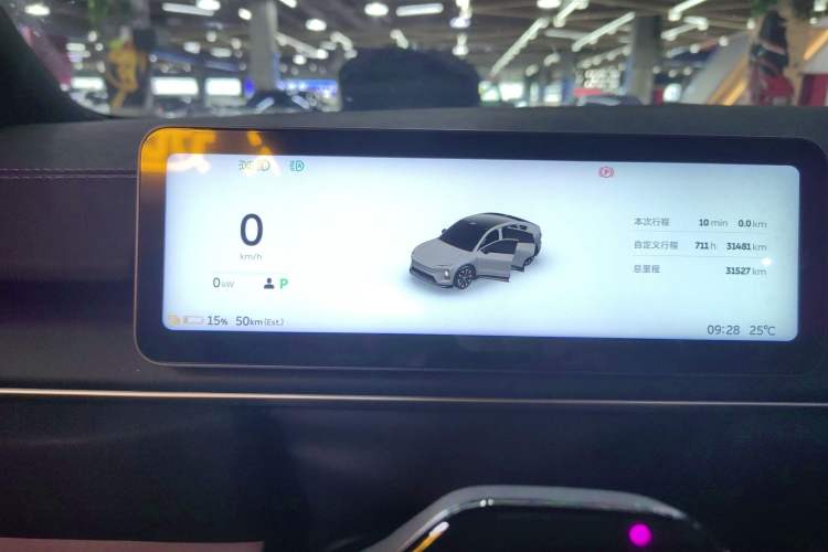 Used Nio EC6 2025 75 kWh Instrument Cluster