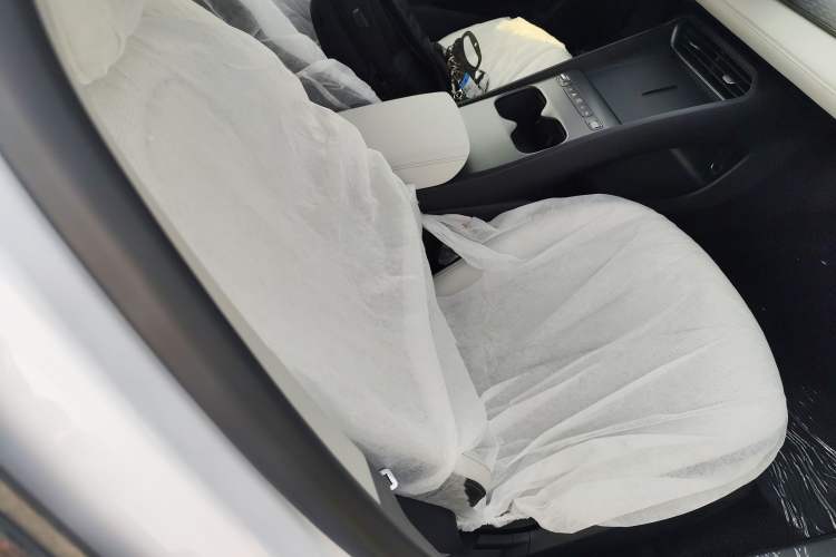 Used BYD Seal 05 DM-i 2026 DM-i 128KM Luxury Edition Right Front Seat