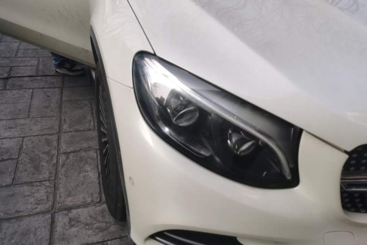 Used Mercedes-Benz GLC AMG 2017 AMG GLC 43 4MATIC Special Edition Right Front Headlight