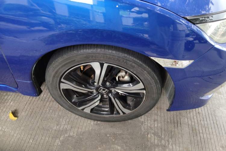 Used Honda Civic 2019 220TURBO CVT Power Edition China VI Emission Standard Right Front Wheel Hub