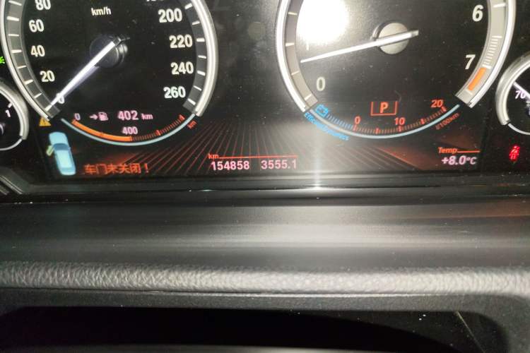 Used BMW 5 Series GT 2014 535i Leading Model
