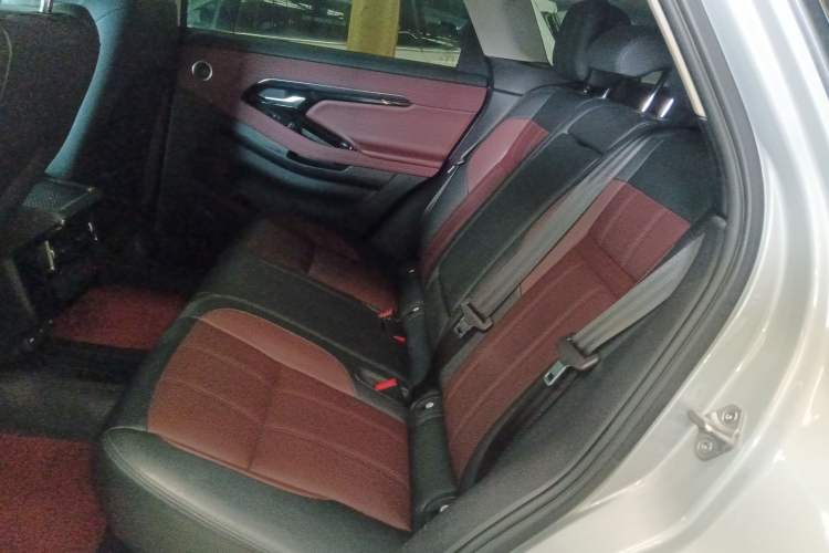 Used Land Rover Range Evoque 2022 Aurora L 249 PS R-Dynamic Luxury Edition Left Rear Seat