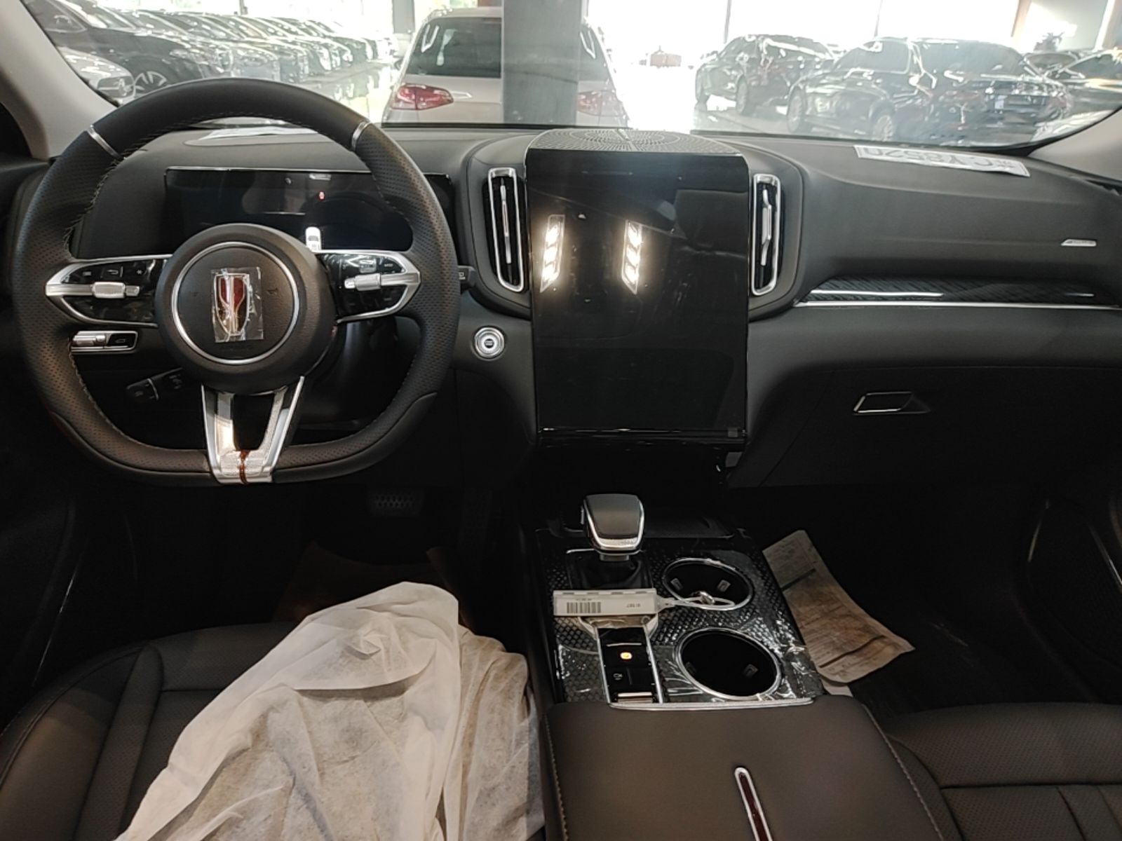 Hongqi HS3 PHEV 2024 PHEV 115km Jingwei Edition — снимка 16
