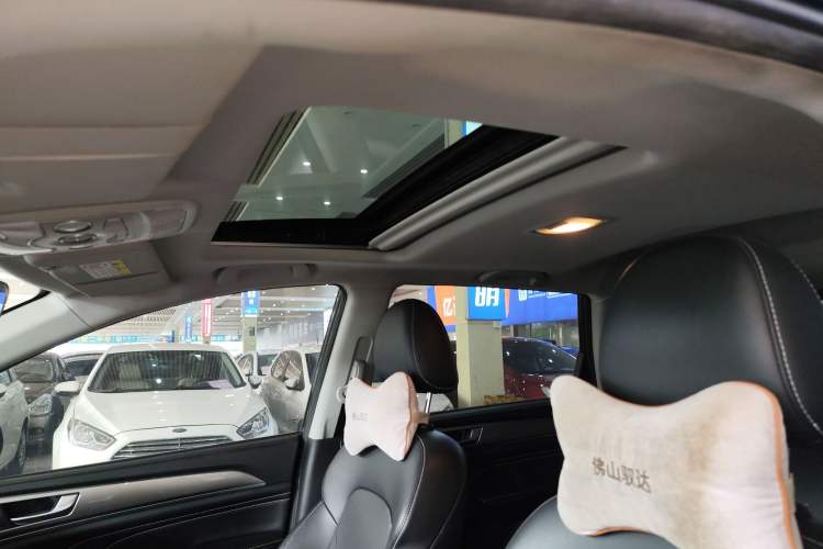 Used Haval M6 2021 PLUS 1.5T DCT Comfort Edition