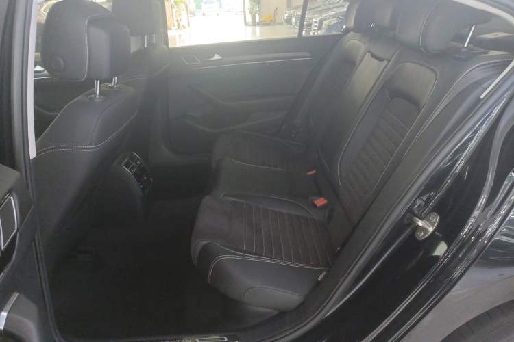 Used Volkswagen Magotan 2020 330TSI DSG Luxury Edition
