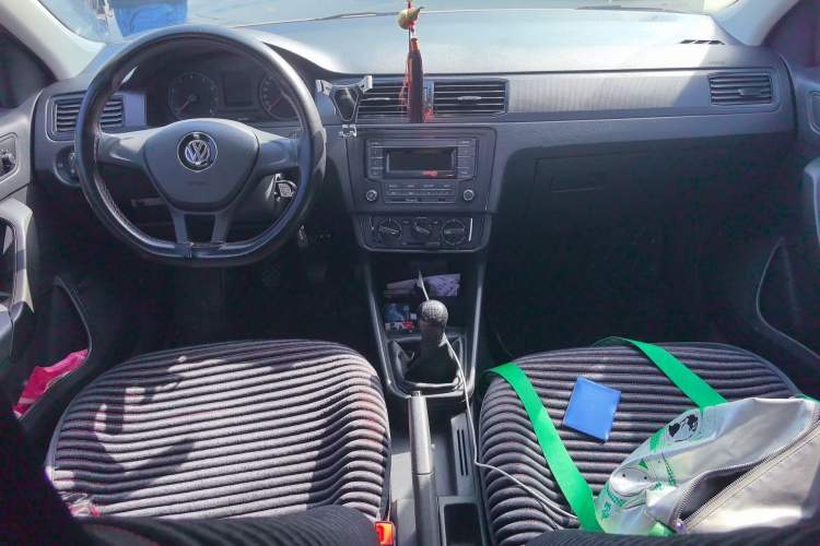 Used Volkswagen Santana 2021 1.5L Manual Fashion Edition Center Console