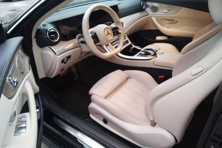 Used Mercedes-Benz E-Class 2021 Restyled E 260 4MATIC Convertible Coupe