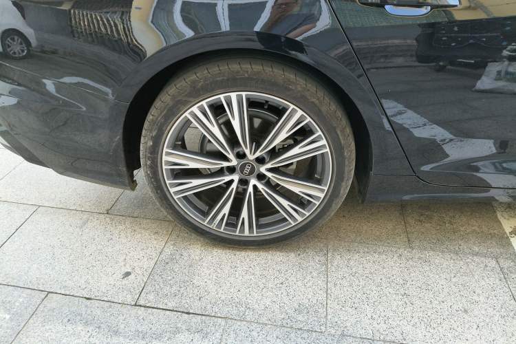 Used Audi A6L 2024 40 TFSI Luxury Dynamic Edition Exterior 5