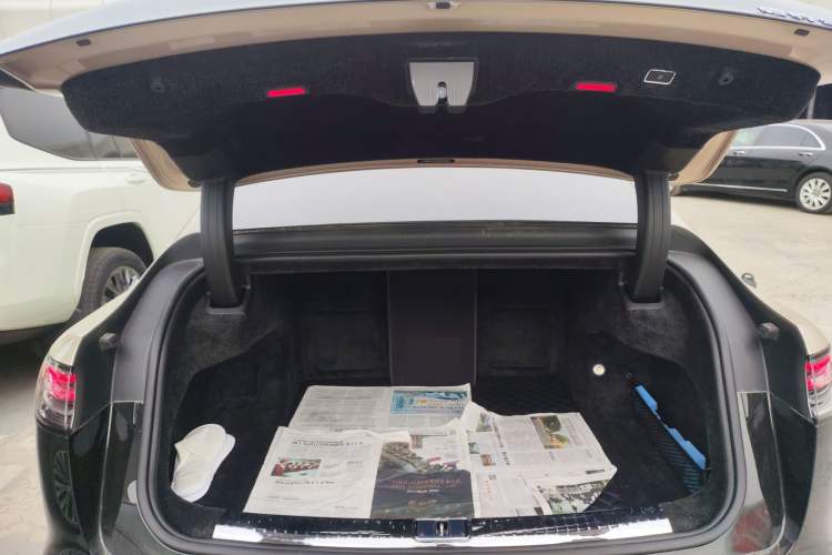 Used Hima S800 2025 Model, Range-Extended Starlight Prestige Edition, 5 Seats Trunk