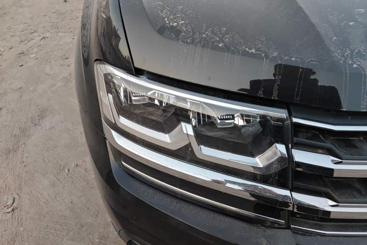 Used Volkswagen Teramont 2019 380TSI Four-Wheel Drive Luxury Version China V Standard Right Front Headlight