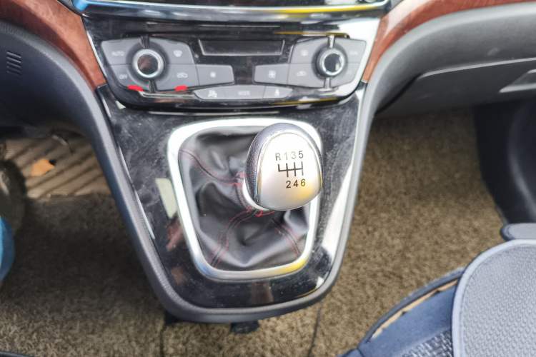 Used Haval H6 2014 Sport Version 1.5T Manual Two-Wheel Drive Elite Edition
