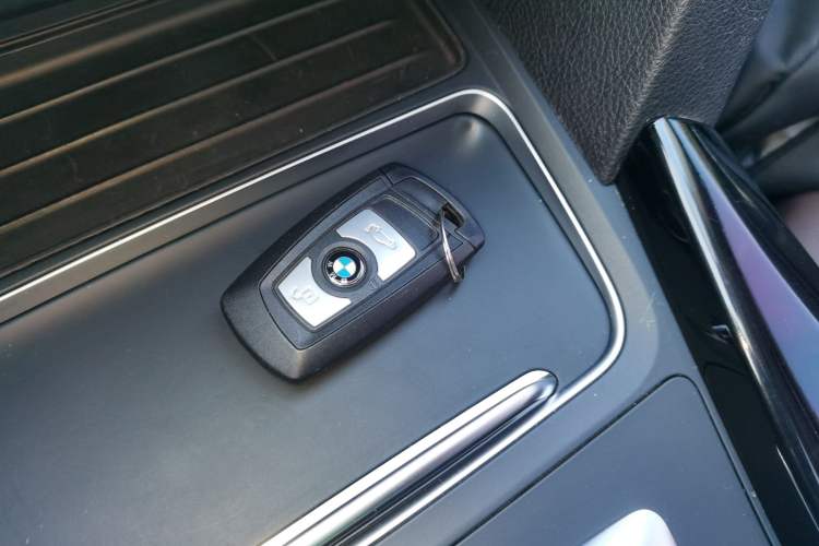 Used BMW 3 Series 2018 320Li xDrive Fashion Model
