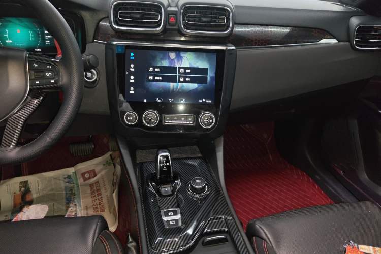 Used Lynk & Co 03 2019 1.5TD DCT Sport Edition China VI Standard Audio And AC Panel