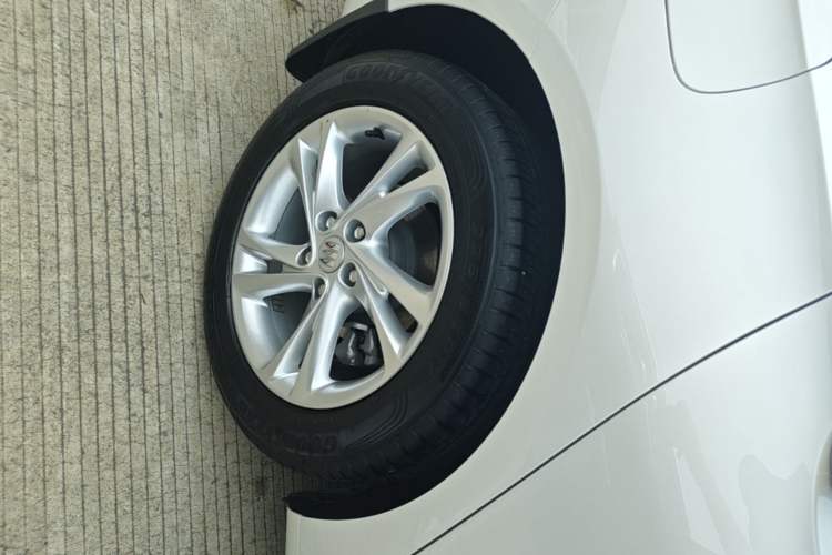 Used Buick Regal 2024 25T Deluxe Edition