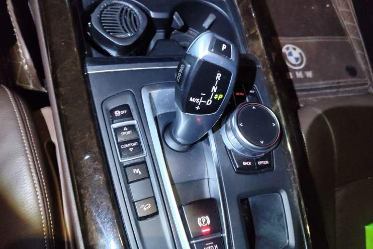 Used BMW X5 2017 xDrive28i
