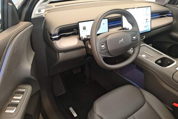 Used XPeng G6 2025 625 Long-Range Max Flagship Edition
