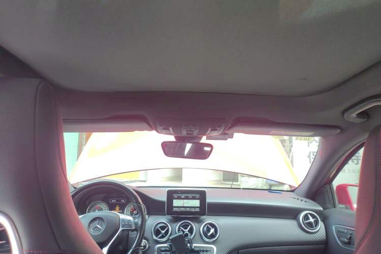 Used Mercedes-Benz A-Class 2015 A 200 Sport Edition Headliner