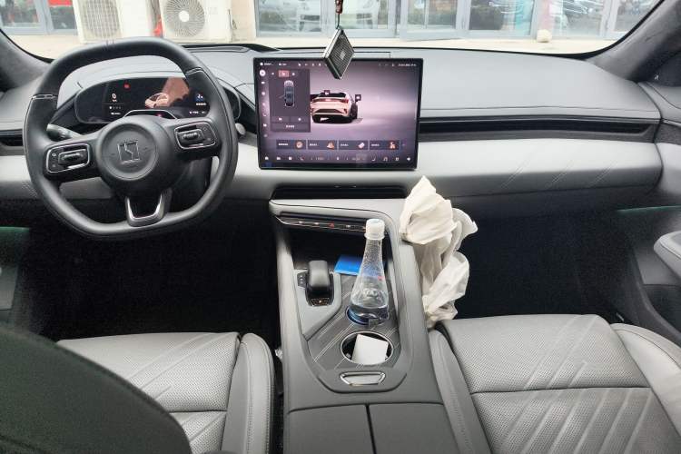 Used Zeekr 001 2025 WE Edition 95 kWh All-Wheel Drive
