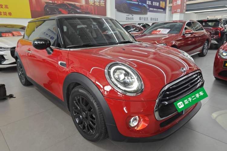 Used MINI 2021 1.5T COOPER Classic Edition