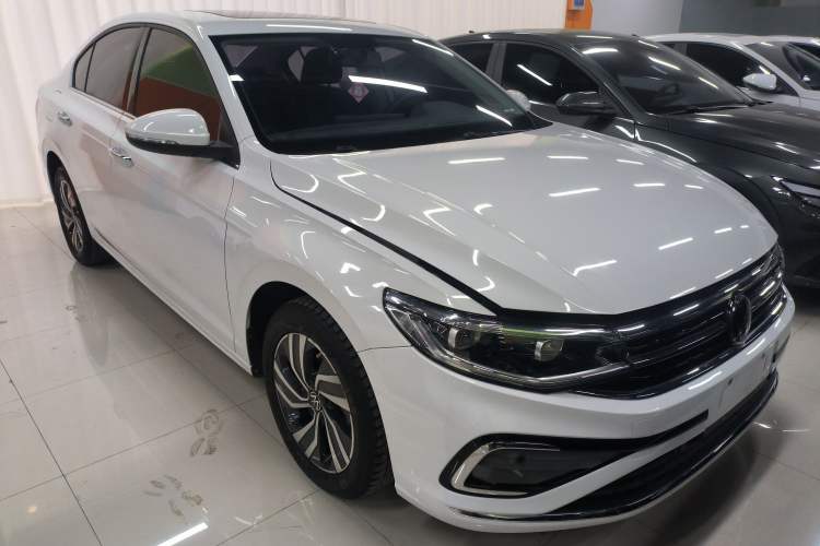 Used Volkswagen Bora 2023 200TSI DSG Smart Drive Version
