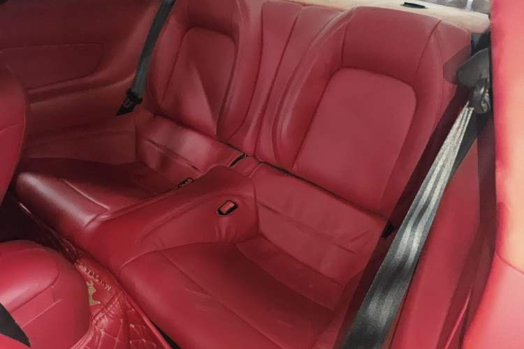 Used Ford Mustang 2018 2.3T Automatic Hardtop Standard Trim U.S. Specification Left Rear Seat