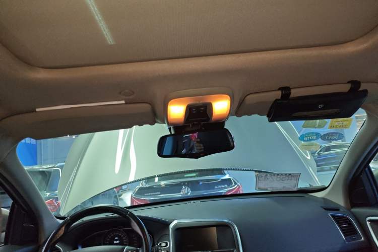 Used Volvo XC60 2014 T5 Zhiyi Edition Headliner