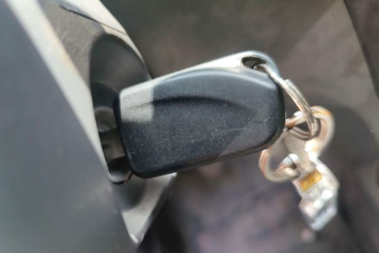 Used Dongfeng Xiaokang K05S 2019 1.2L Practical Version China VI Standard DK12
