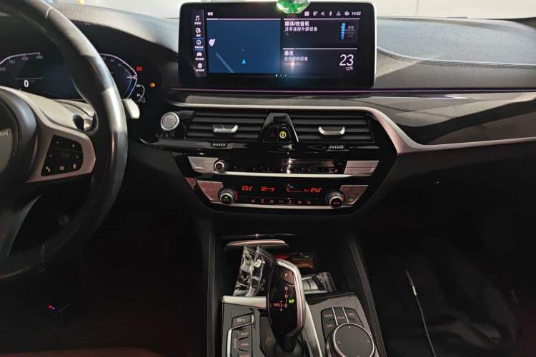 Used BMW 5 Series New Energy 2021 535Le M Sport Package
