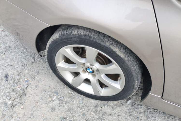 Used BMW 5 Series 2017 520Li Elegant Edition
