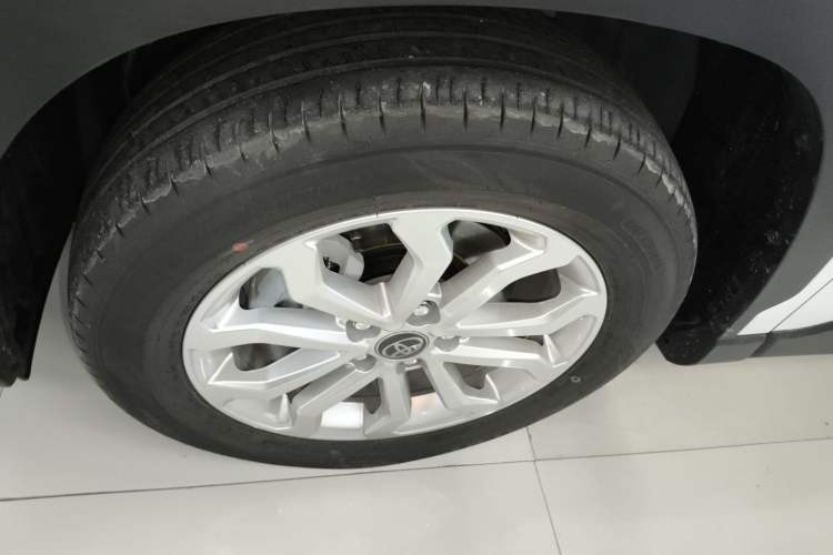 Used Toyota FRONTLANDER 2026 Model 2.0L CVT Comfort Edition