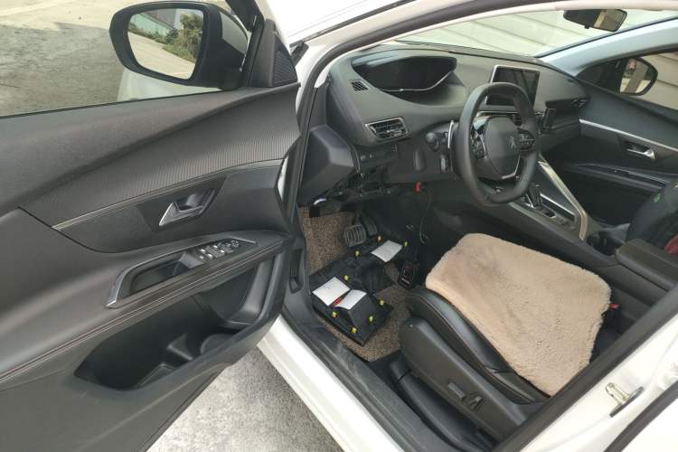 Used Peugeot 5008 2017 350THP 5-Seat Elite Edition