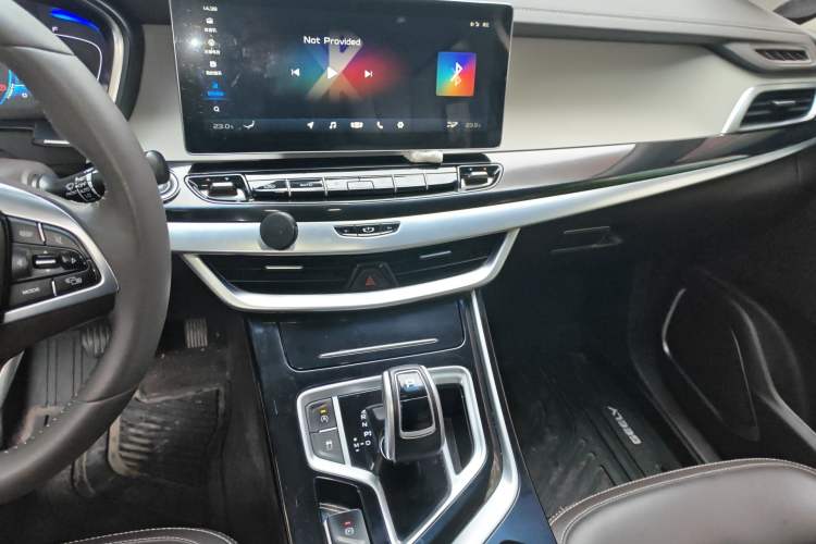 Used Geely Auto Jiajie 2019 1.5TD MHEV DCT Luxury Edition Audio And AC Panel