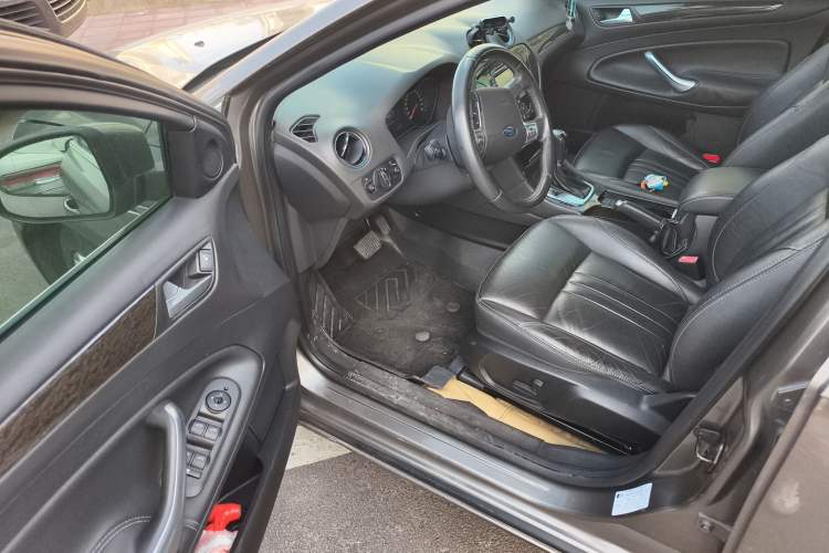 Used Ford Mondeo 2012 2.0L GTDi240 Flagship Sport Edition