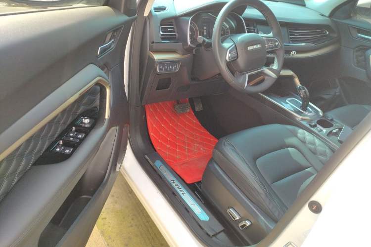 Used Haval H6 2021 1.5 GDIT Automatic Champion Edition Driver Seat