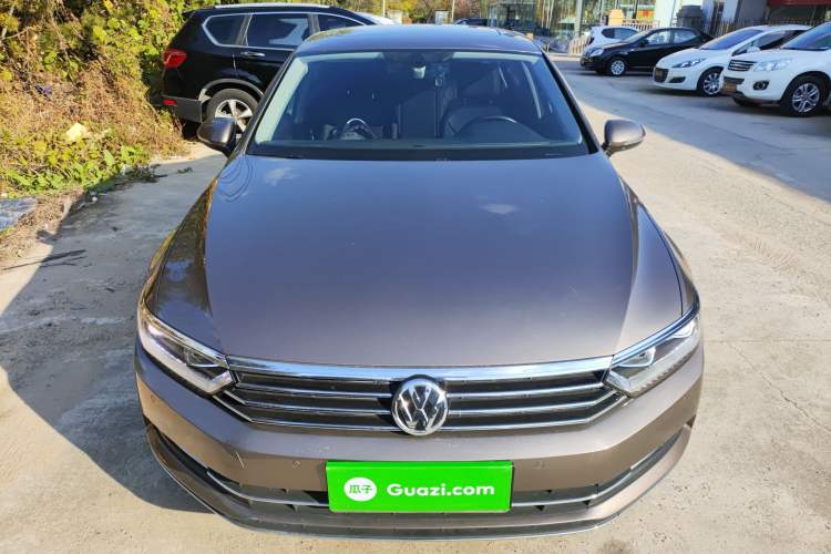 Used Volkswagen Magotan 2018 330TSI DSG Luxury Model