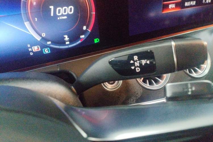 Used Mercedes-Benz E-Class 2021 Facelift E 260 Coupe
