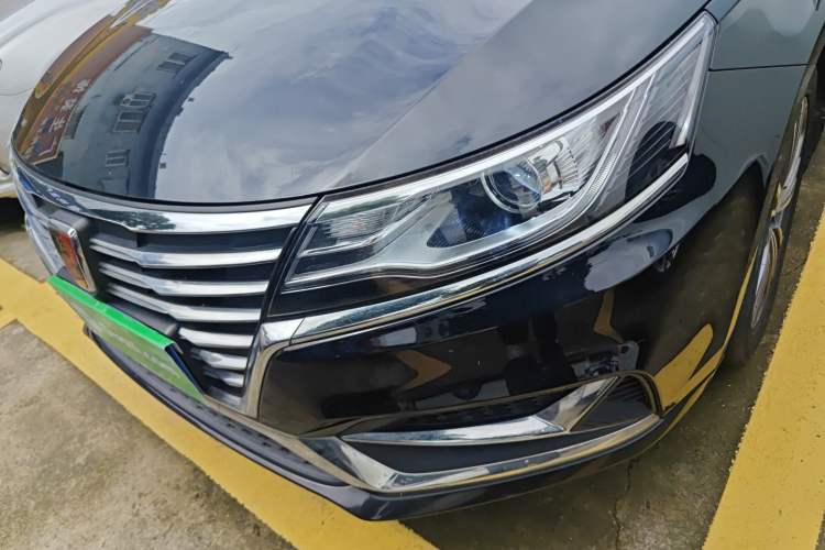 Used Roewe i6 2020 PLUS 1.6L CVT 4G Connected Glory Flagship Edition
