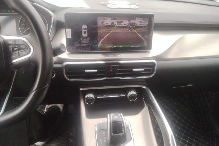 Used Geely Auto Coolray 2019 260T DCT Knight China V Standard Audio And AC Panel