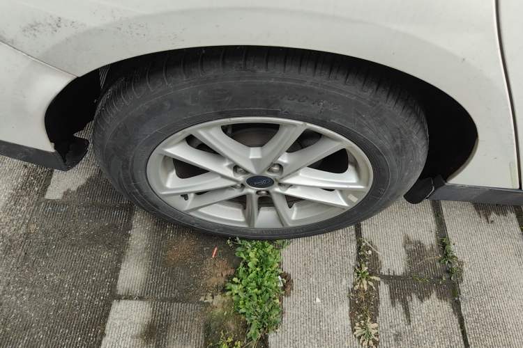 Used Ford Focus 2017 Sedan EcoBoost 125 Automatic Supreme Style SmartDrive Edition