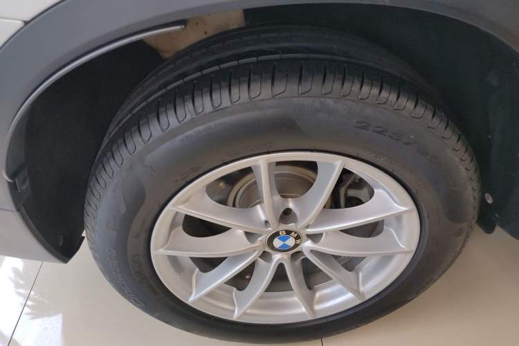 Used BMW X3 2016 sDrive20i
