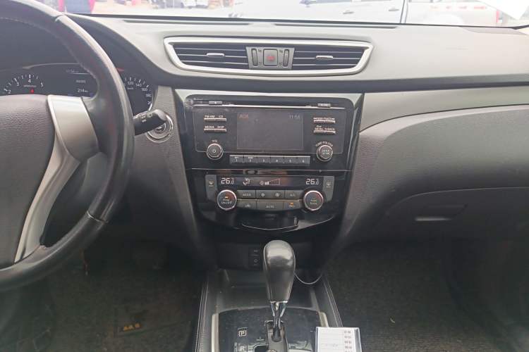 Used Nissan X-Trail 2014 2.0L CVT Comfort Edition 2WD