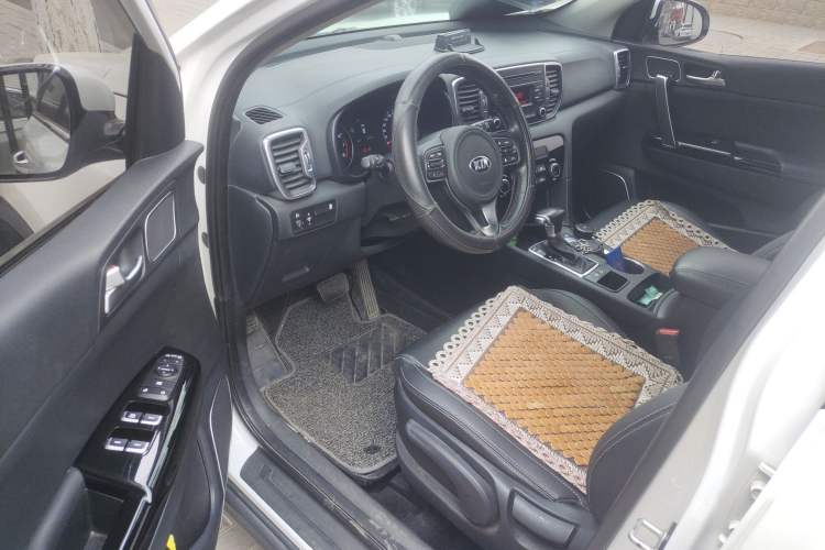 Used Kia KX5 2016 2.0L Automatic 2WD GLS Driver Seat