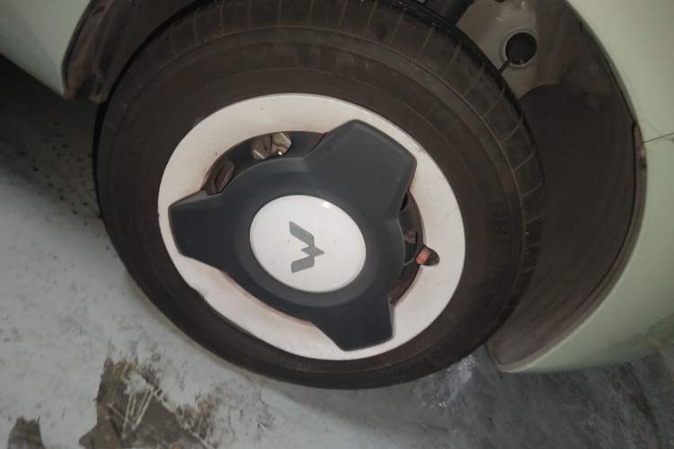 Used Wuling Hongguang MINIEV 2021 Macaron Fashion Model Lithium Iron Phosphate
