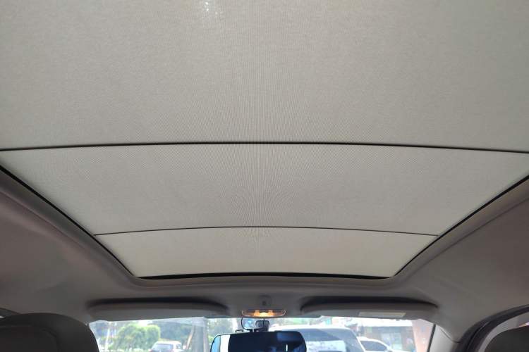 Used Citroen C3-XR 2015 1.6L Automatic Pioneer Model Headliner