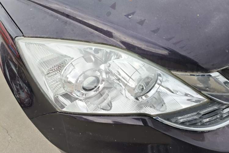 Used Honda CR-V 2010 2.0L automatic two-wheel drive urban version Right Front Headlight