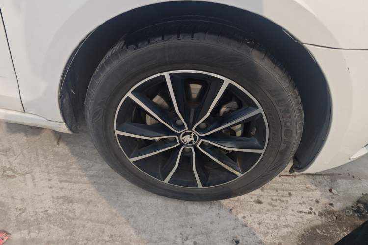 Used Skoda Octavia 2017 1.6L Automatic Smart Drive Edition
