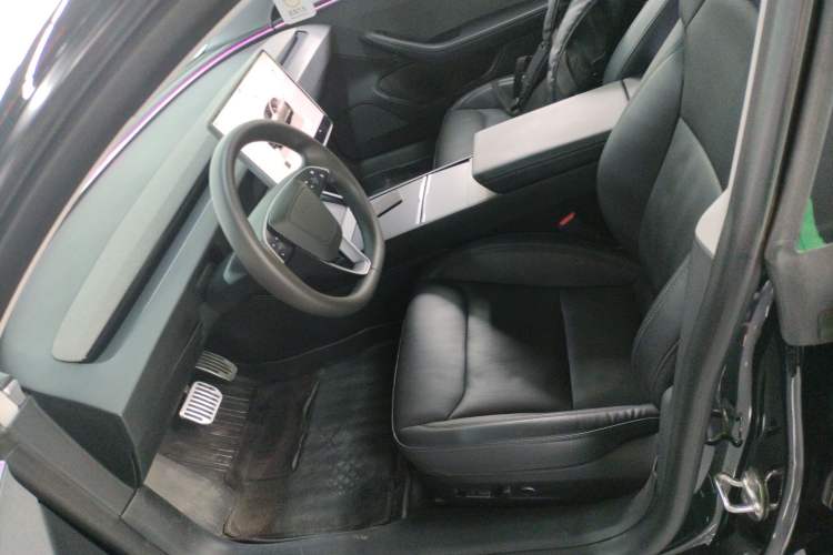 Used Tesla Model 3 2023 Rear-Wheel-Drive Version