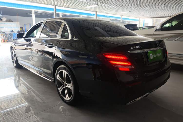 Used Mercedes-Benz E-Class 2018 Facelift E 200 L Sport Edition
