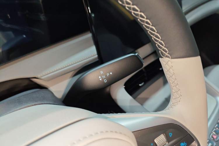 Used BYD Sealion 06 New Energy 2025 Model DM-i 170 Navigation Pro Edition
